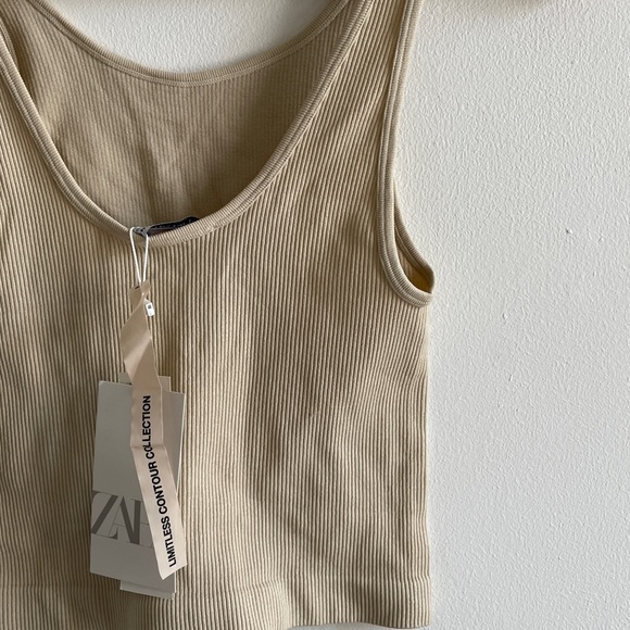 Zara Tops - Zara seamless top